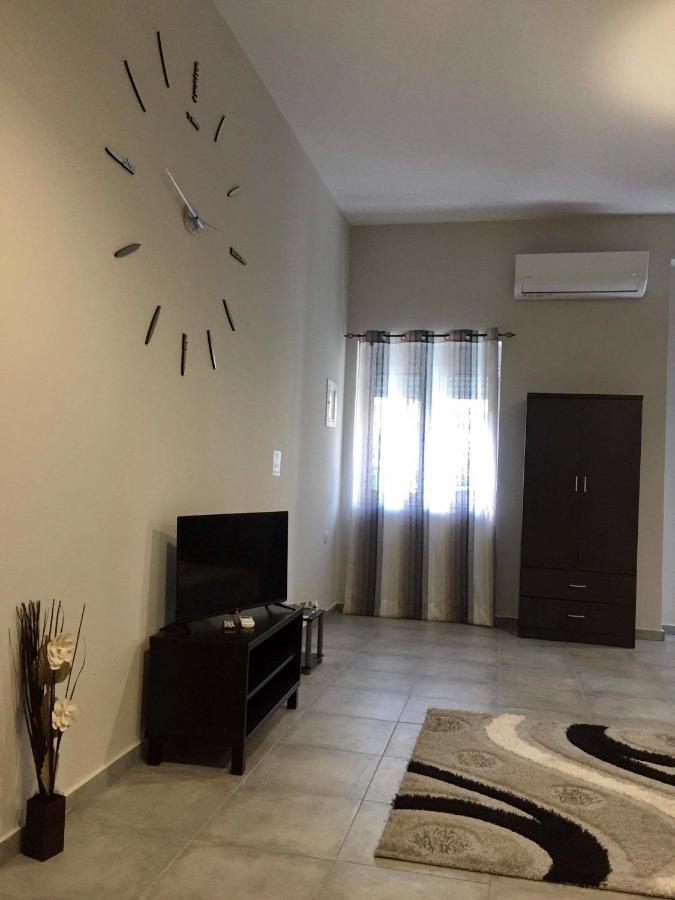 Meteora House- Cozy Living Apartment Kalampáka Luaran gambar